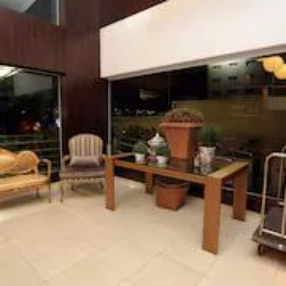 فندق أوسيز تاور هوتل ريبيراو بريتو المظهر الخارجي الصورة